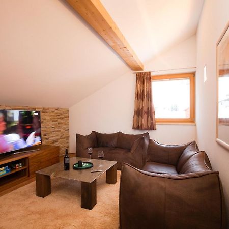 Alpenappartement Bergkoenig Warth  Dış mekan fotoğraf